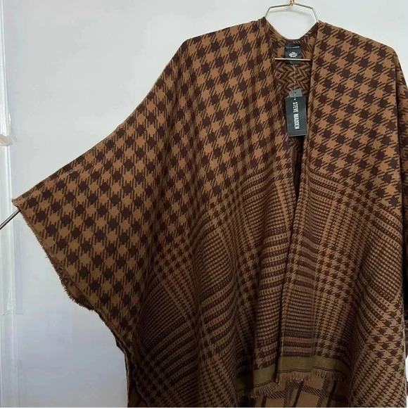 Steve Madden Plaid Kimono Ruana Reversible Brown Multi One Size Fits All - Picture 6 of 13